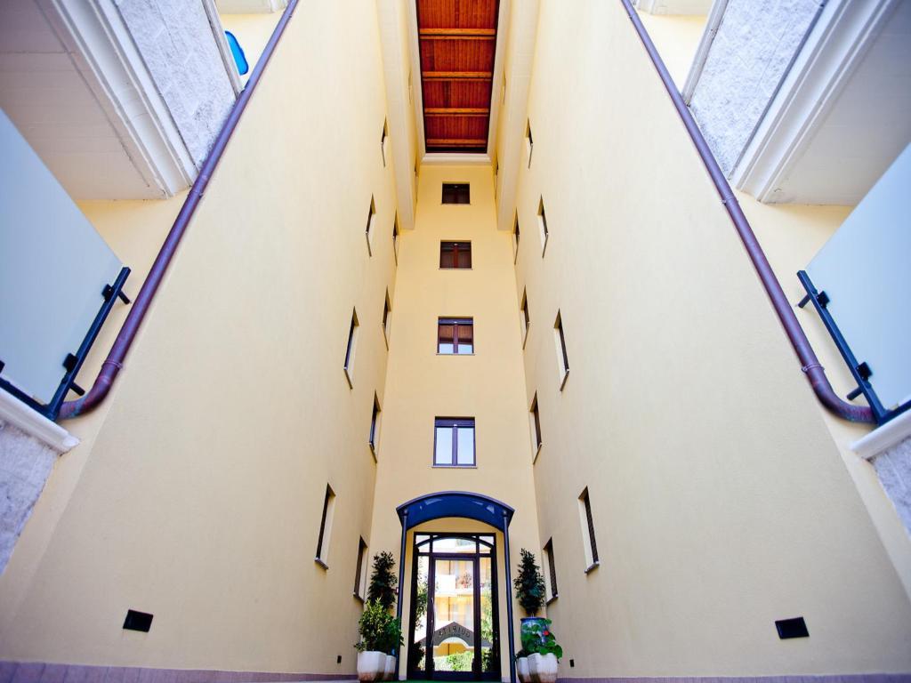 Residence La Guirita Tortoreto Екстериор снимка